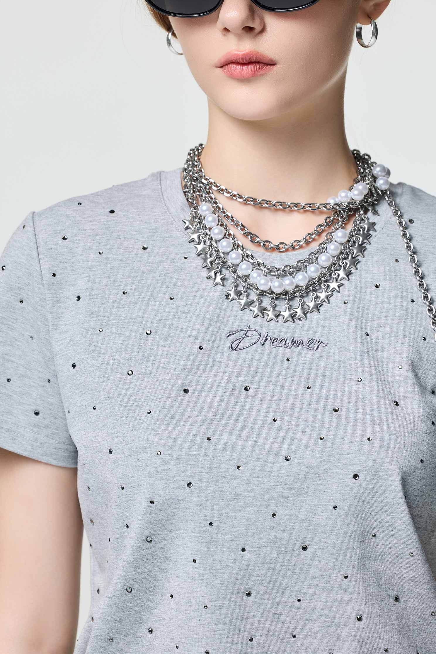 飾鑽Ｔ恤上衣飾鑽Ｔ恤上衣,上衣,刺繡,秋冬穿搭,純棉