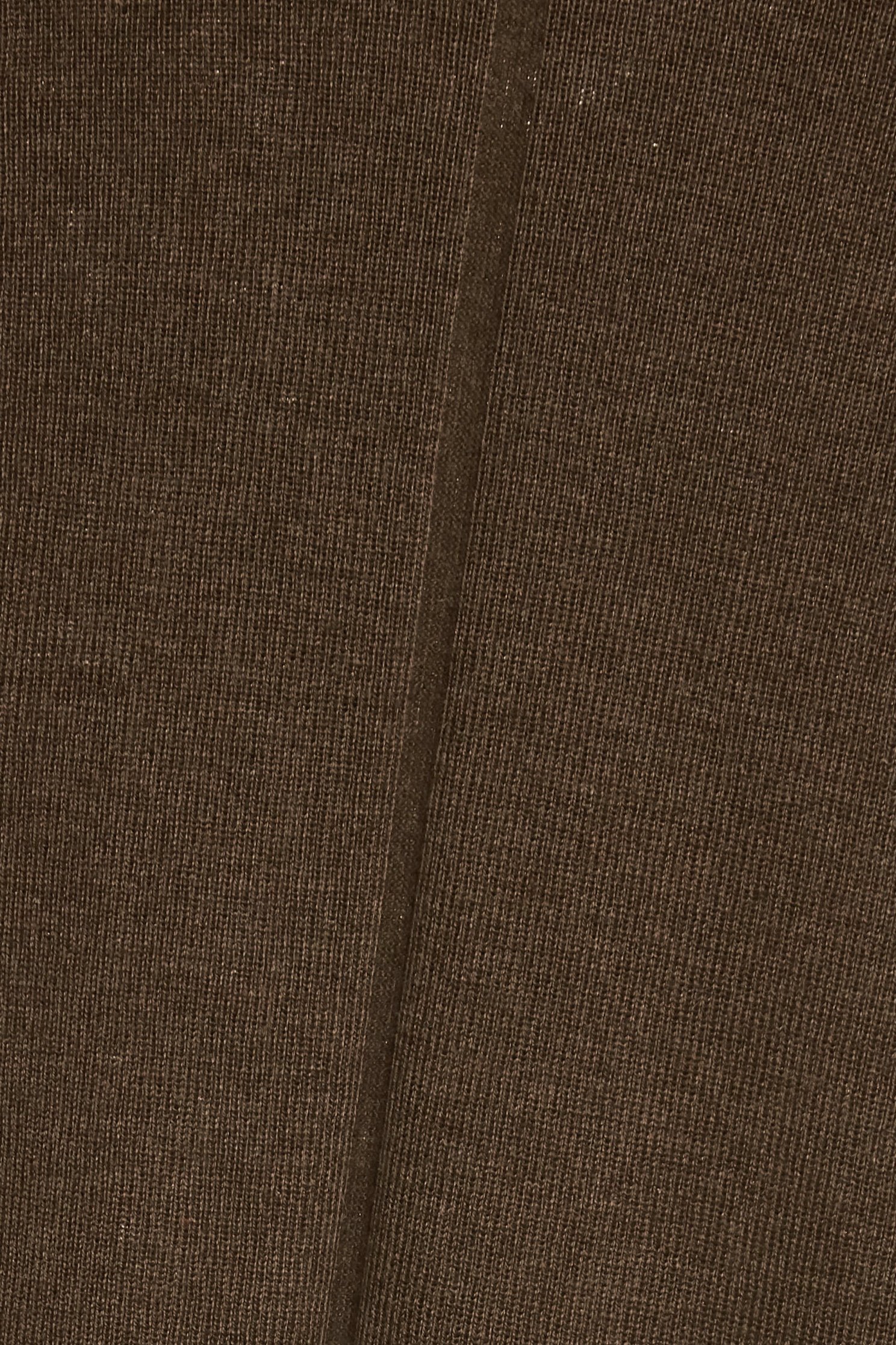 焦糖色一體成型針織上衣焦糖色一體成型針織上衣,上班OL穿搭,上衣,春夏穿搭,簡約穿搭,約會特輯,針織,針織上衣,針織衫