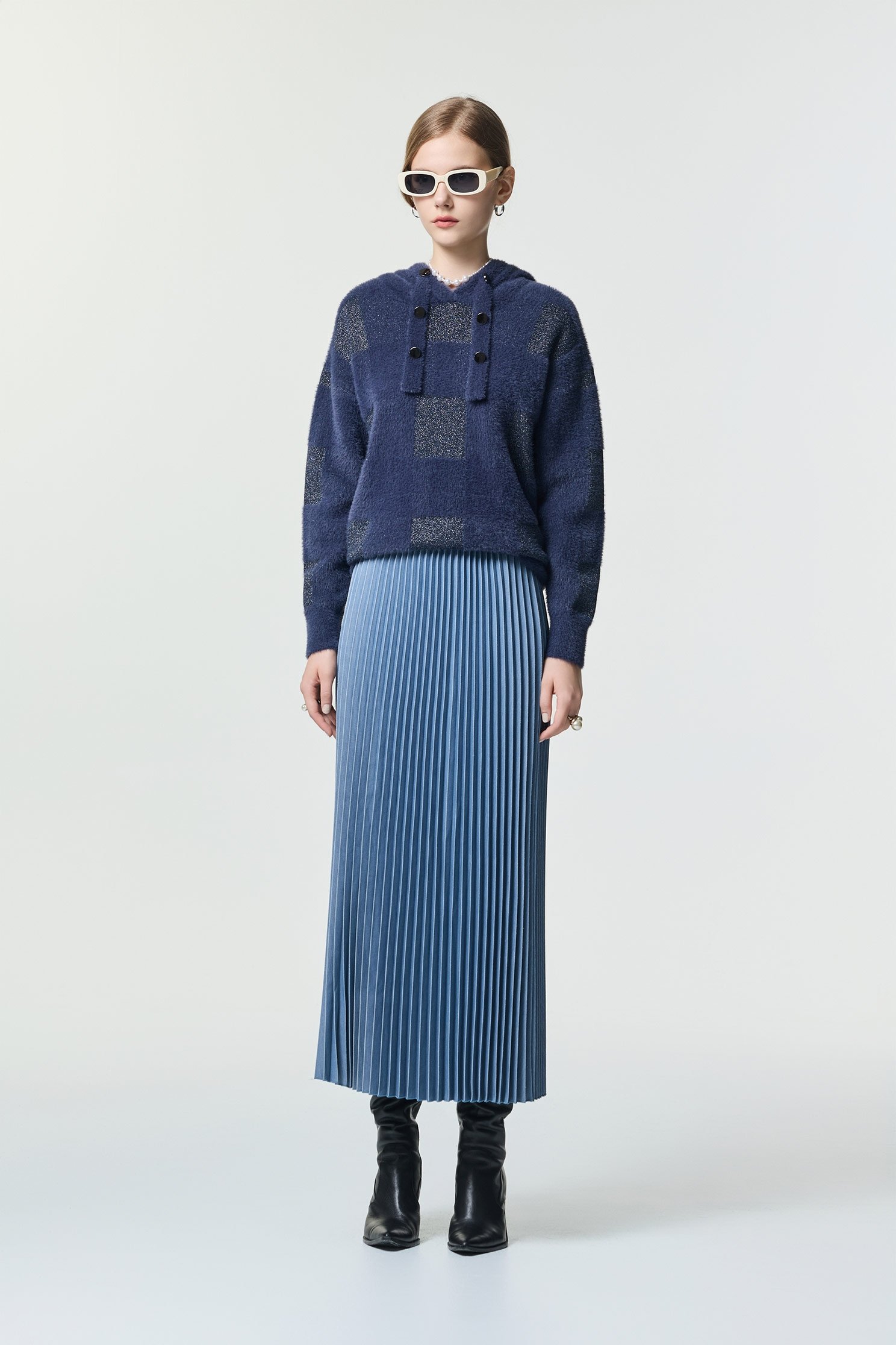 光澤感正反針連帽針織上衣光澤感正反針連帽針織上衣,上衣,春夏穿搭,格紋,針織,針織衫