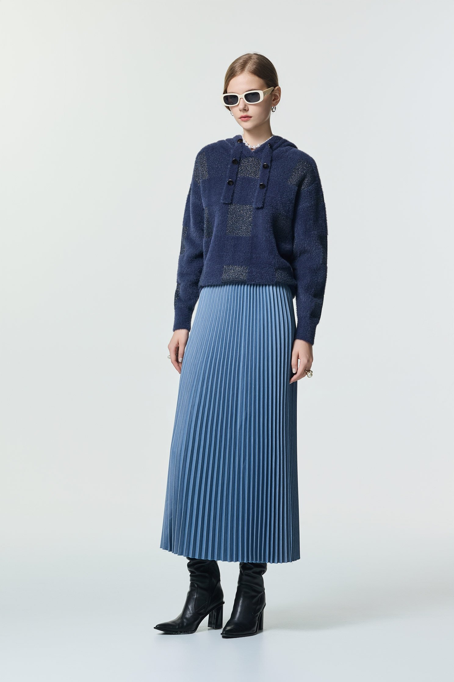 光澤感正反針連帽針織上衣光澤感正反針連帽針織上衣,上衣,春夏穿搭,格紋,針織,針織衫