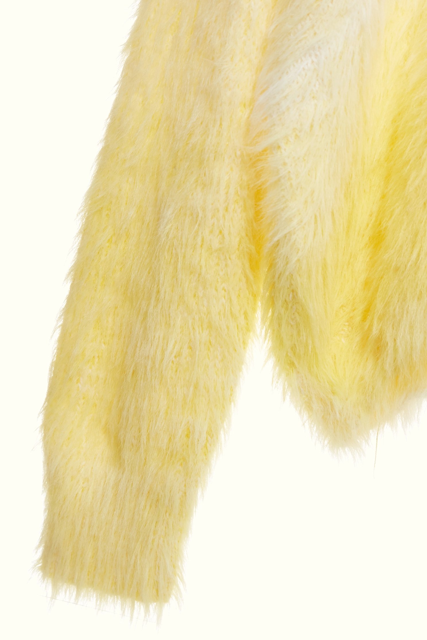 萊姆黃暈染長毛針織上衣萊姆黃暈染長毛針織上衣,V領上衣,上衣,春夏穿搭,約會特輯,針織,針織上衣,針織衫