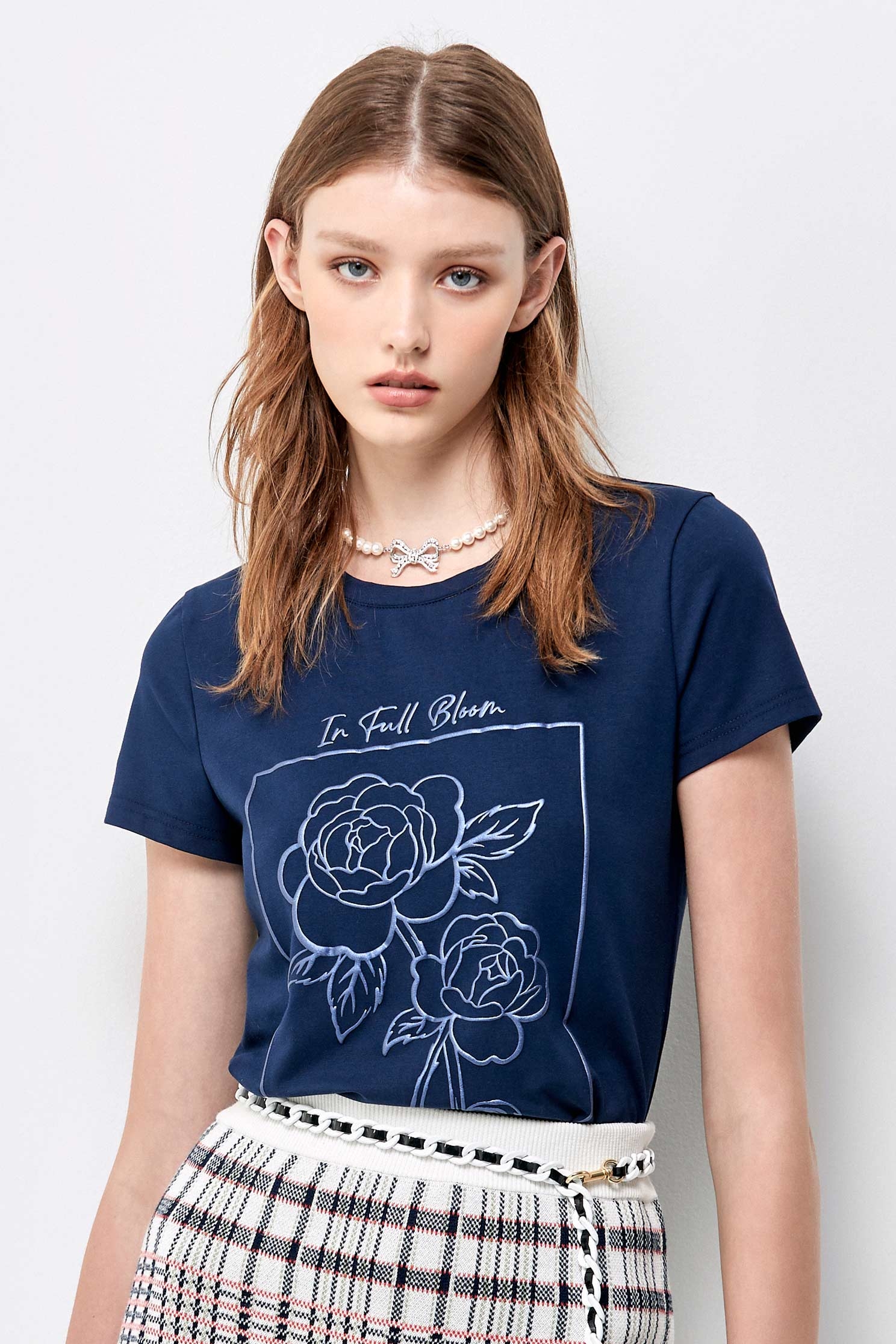 立體花束印花T恤立體花束印花T恤,T-Shirt,上衣,秋冬穿搭