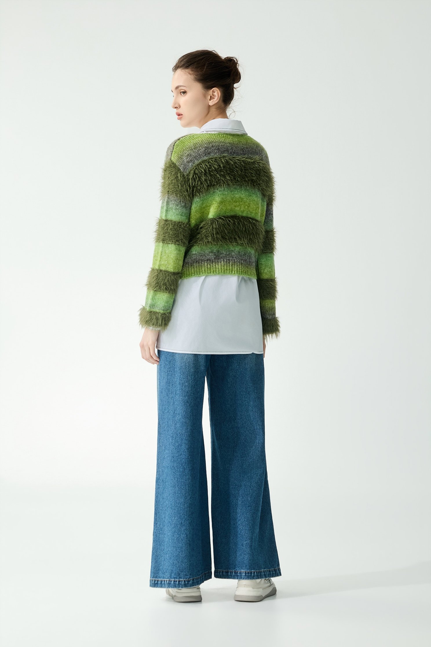 酸橙綠漸層色針織上衣酸橙綠漸層色針織上衣,上衣,春夏穿搭,針織,針織衫