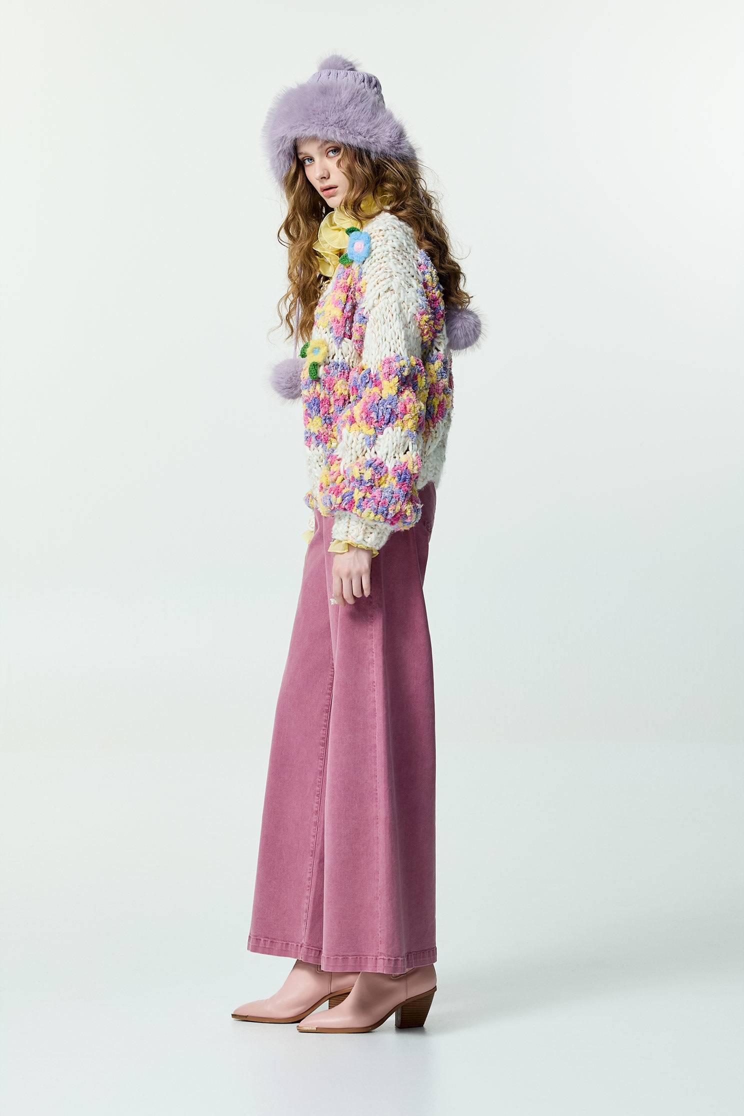 粉彩雪尼爾紗針織外套粉彩雪尼爾紗針織外套,外套,秋冬穿搭,約會特輯,花花世界,針織,針織外套