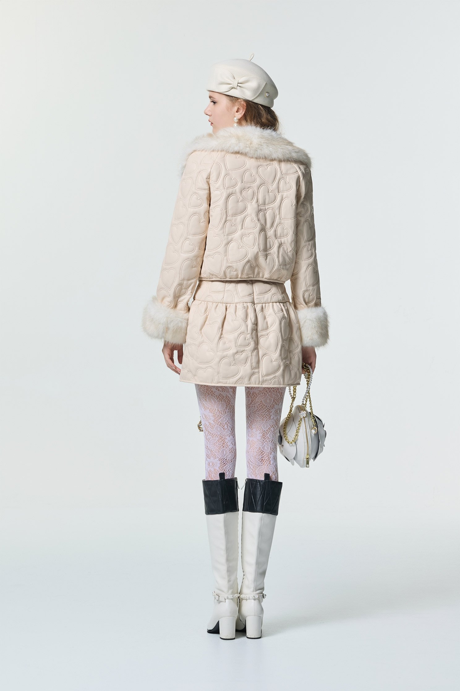 愛心圖騰絎縫仿皮外套愛心圖騰絎縫仿皮外套,一般外套,外套,春夏穿搭