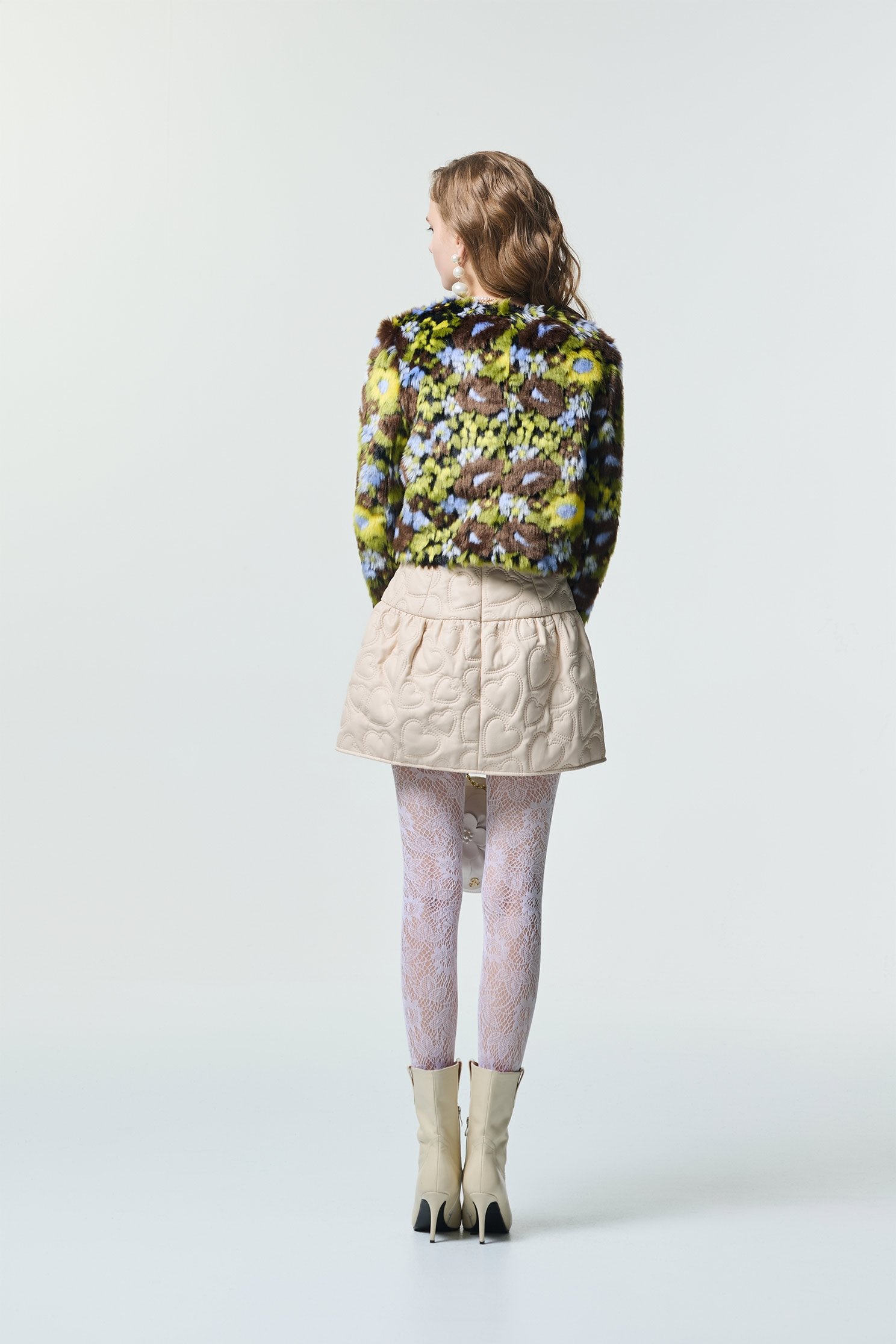 花卉圖騰仿皮草外套花卉圖騰訪皮草外套,一般外套,外套,春夏穿搭