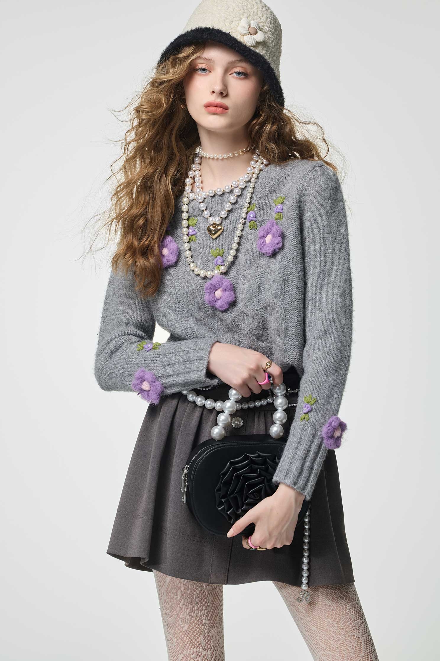 珍珠口袋邊短澎裙珍珠口袋邊短澎裙,珍珠,短裙,秋冬穿搭,約會特輯,花花世界