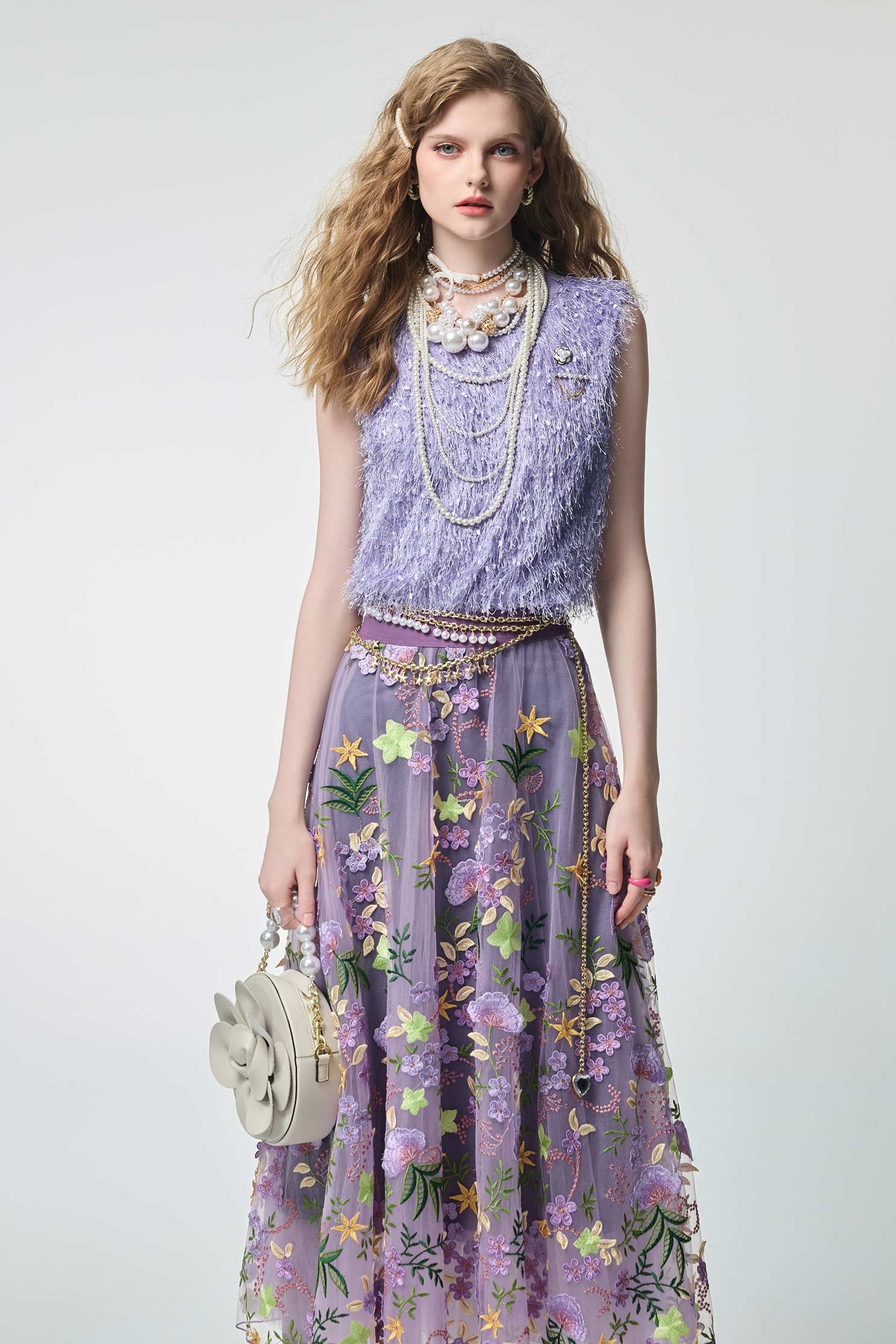 丁香紫色刺繡長裙丁香紫色刺繡長裙,刺繡,秋冬穿搭,約會特輯,網裙,花花世界,長裙