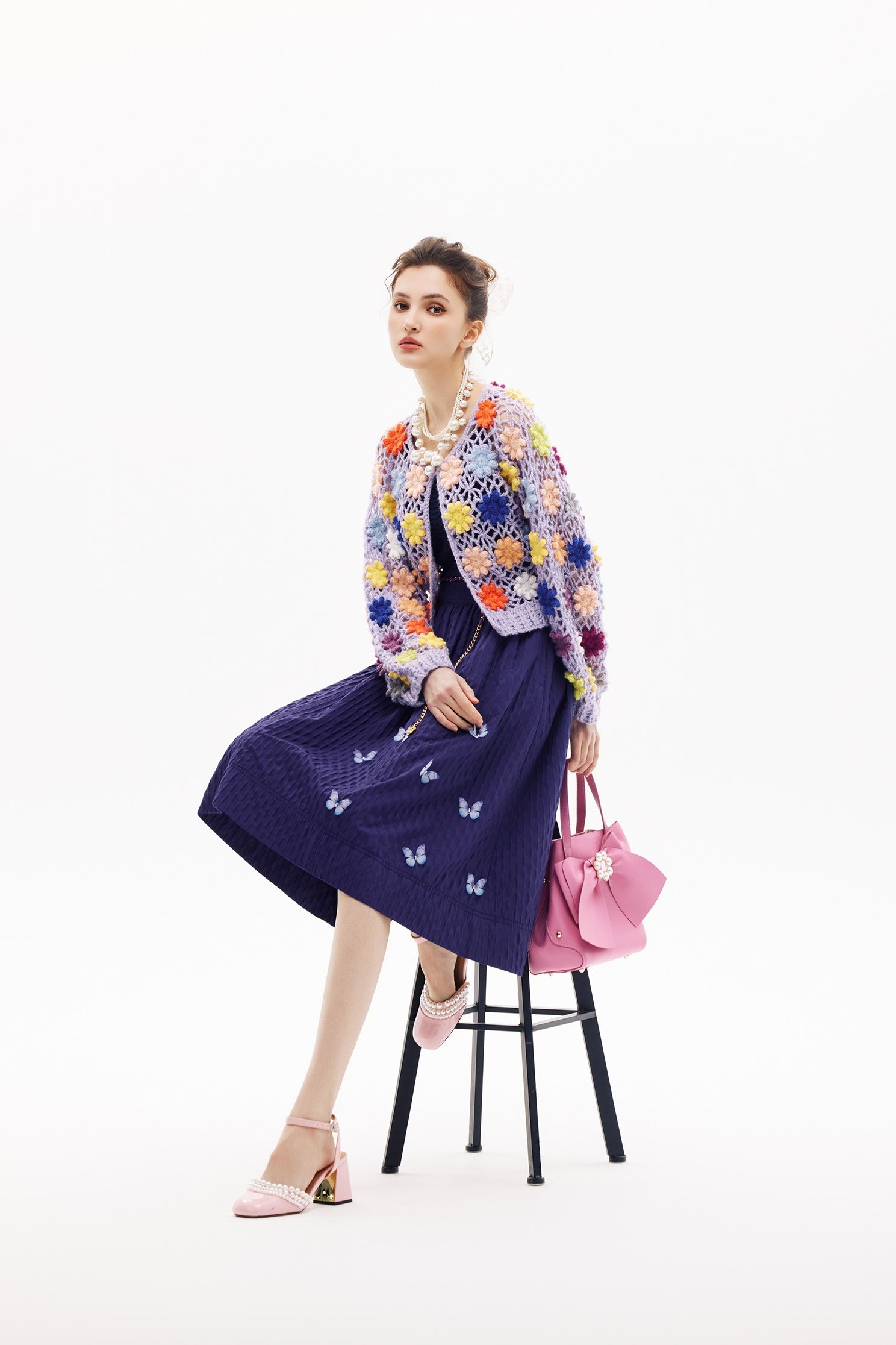 藍紫色立體褶皺中長裙藍紫色立體褶皺中長裙,小香風,春夏穿搭,時髦成套搭配,約會特輯,長裙