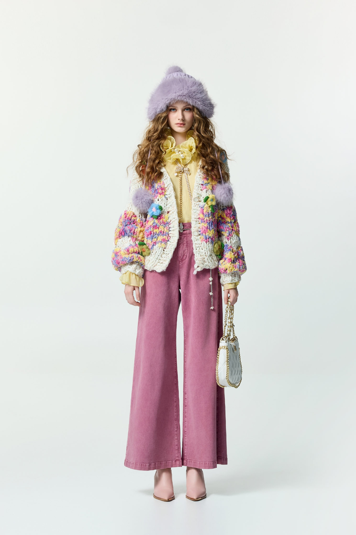 櫻花粉牛仔寬褲櫻花粉牛仔寬褲,丹寧,寬褲,牛仔,秋冬穿搭,約會特輯,純棉,褲子