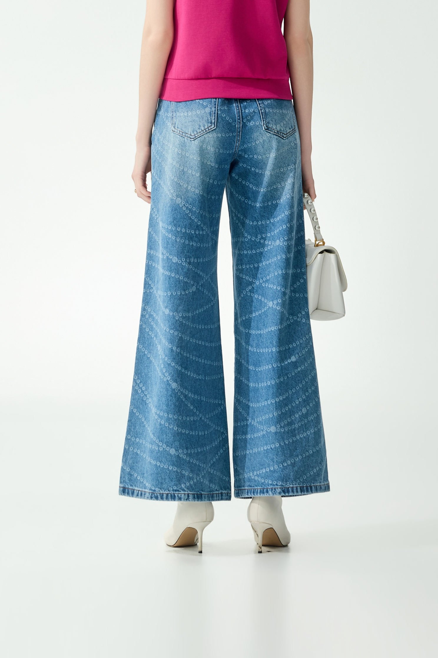 珍珠項鍊印花牛仔褲珍珠項鍊印花牛仔褲,寬褲,春夏穿搭,牛仔,牛仔褲,珍珠,褲子,項鍊