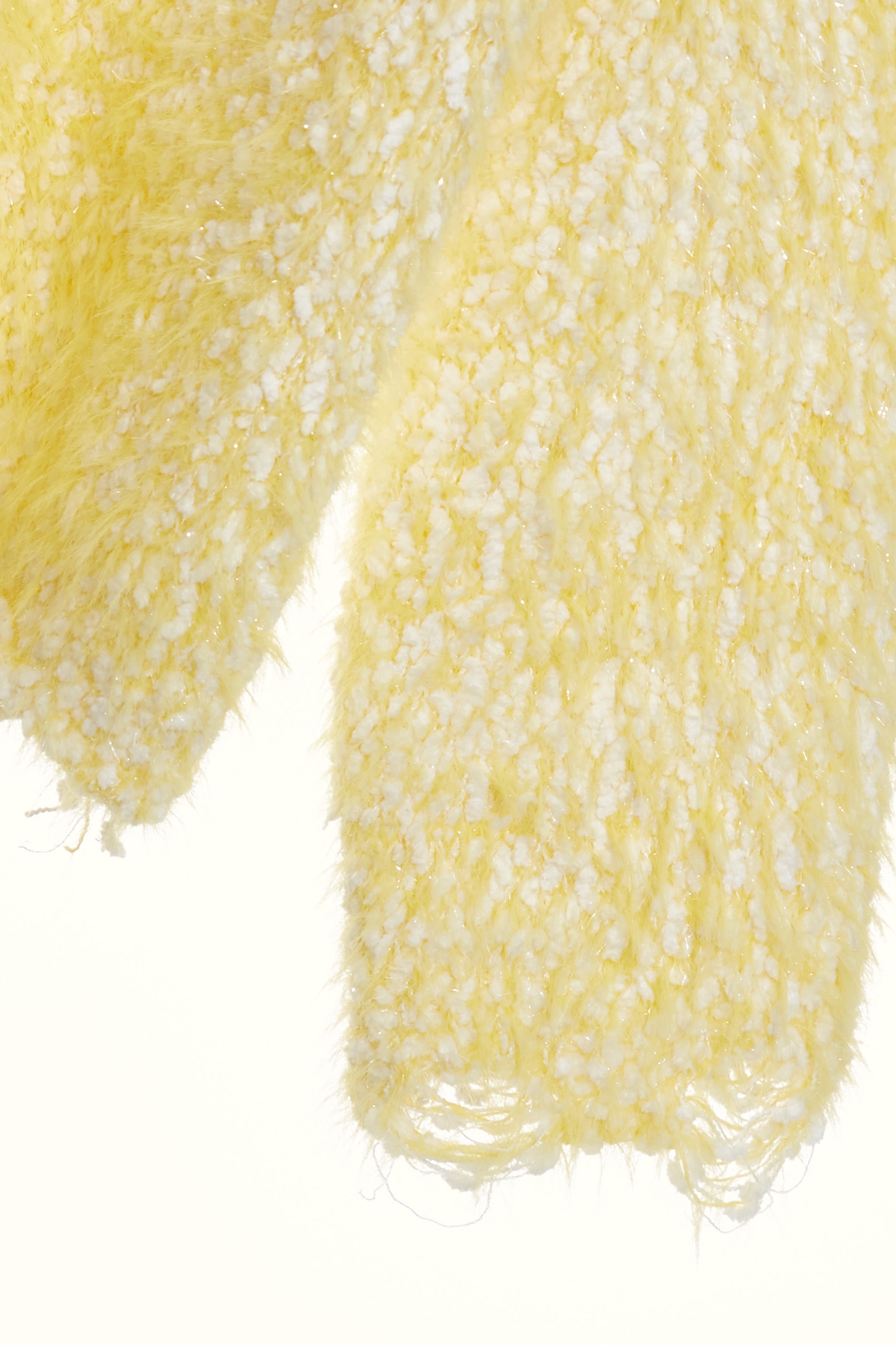 明黃色磨毛沙針織上衣明黃色磨毛沙針織上衣,上衣,珍珠,秋冬穿搭,約會特輯,花花世界,針織,針織上衣,針織衫