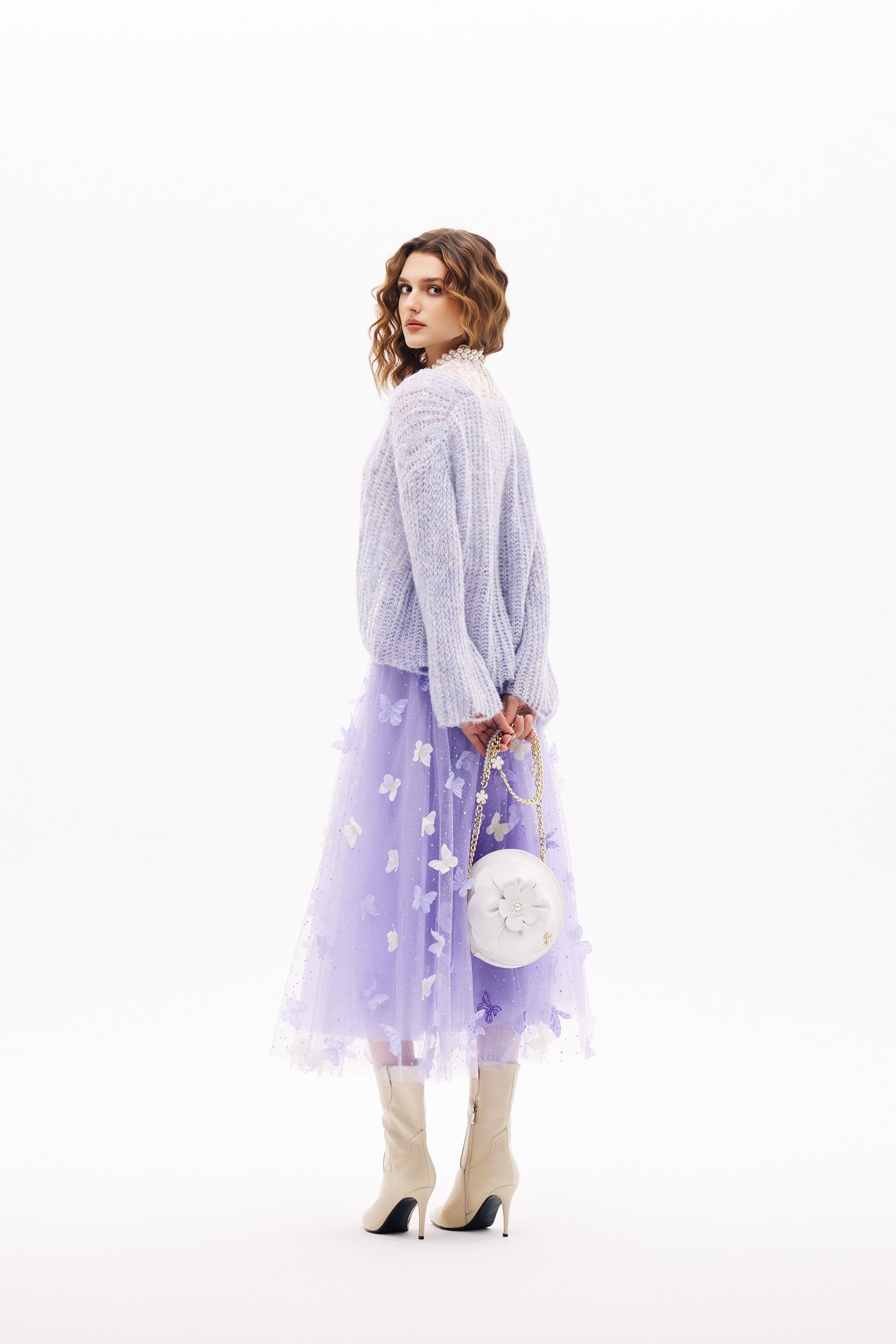 柔紫色五彩針織上衣柔紫色五彩針織上衣,V領上衣,上衣,春夏穿搭,約會特輯,針織,針織上衣,針織衫