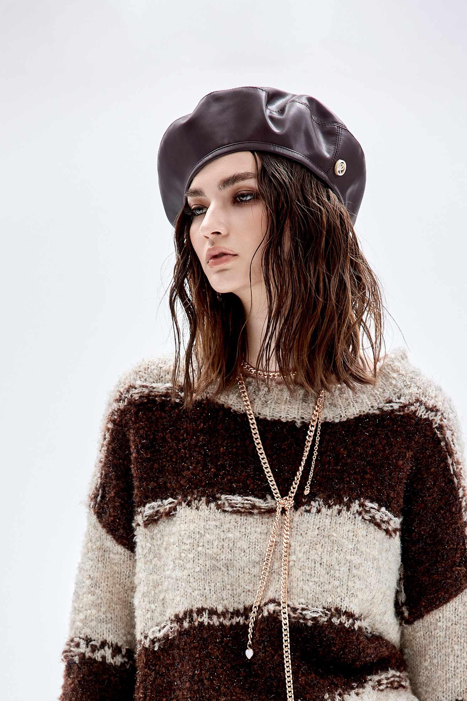 法式貝雷帽法式貝雷帽,皮革,秋冬穿搭