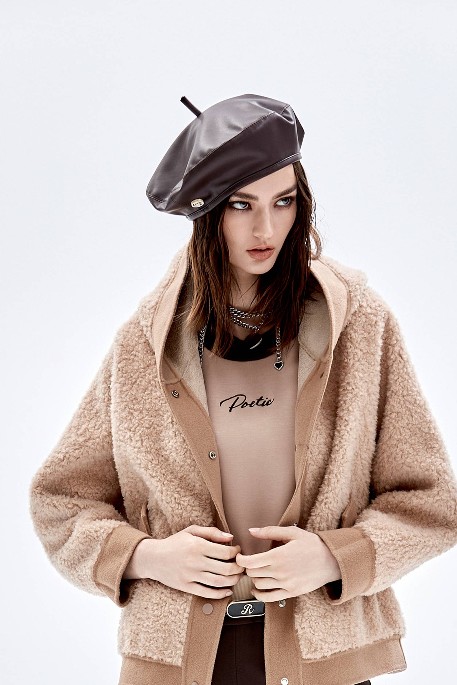 法式貝雷帽法式貝雷帽,皮革,秋冬穿搭