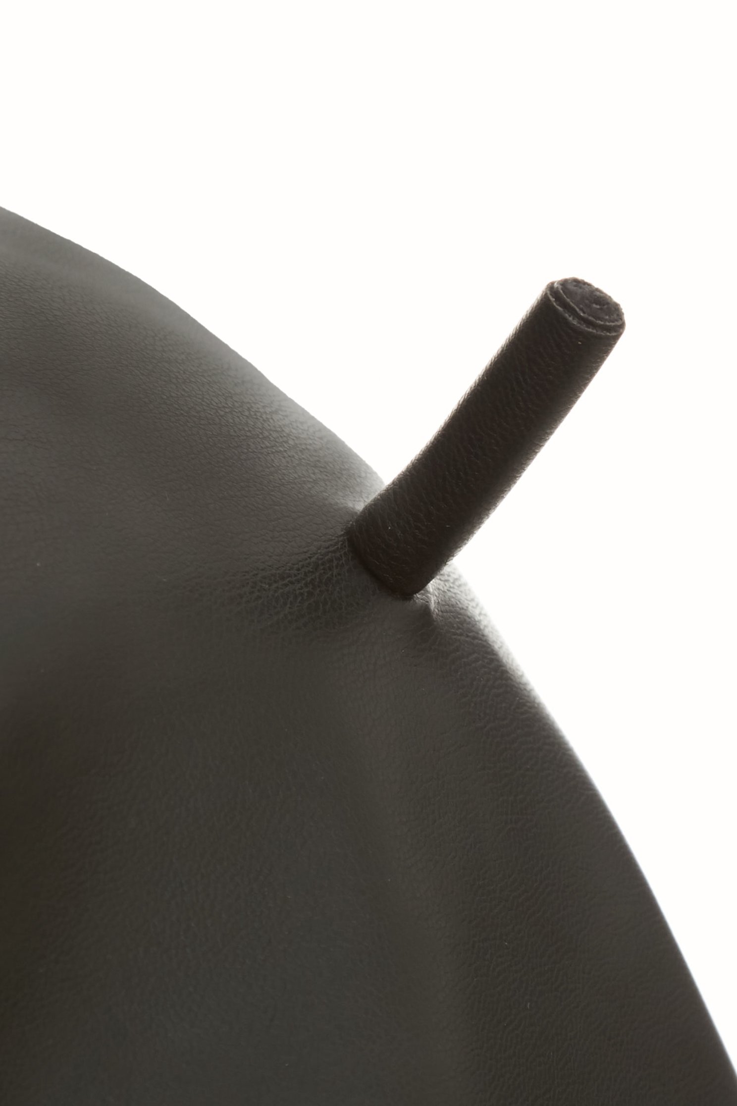 法式貝雷帽法式貝雷帽,皮革,秋冬穿搭