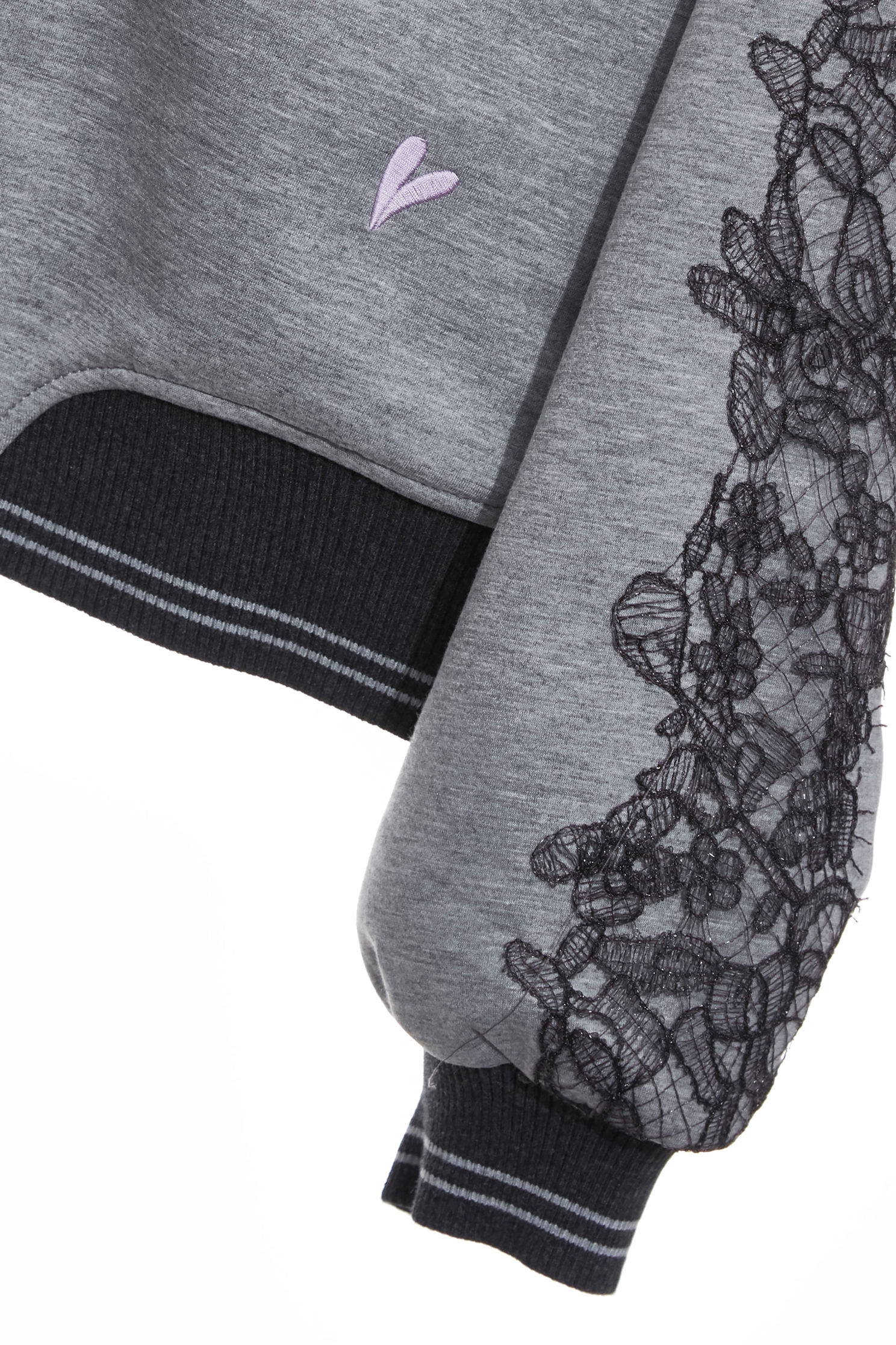 綴蕾絲休閒風外套綴蕾絲休閒風外套,一般外套,刺繡,外套,秋冬穿搭,蕾絲,黑色外套