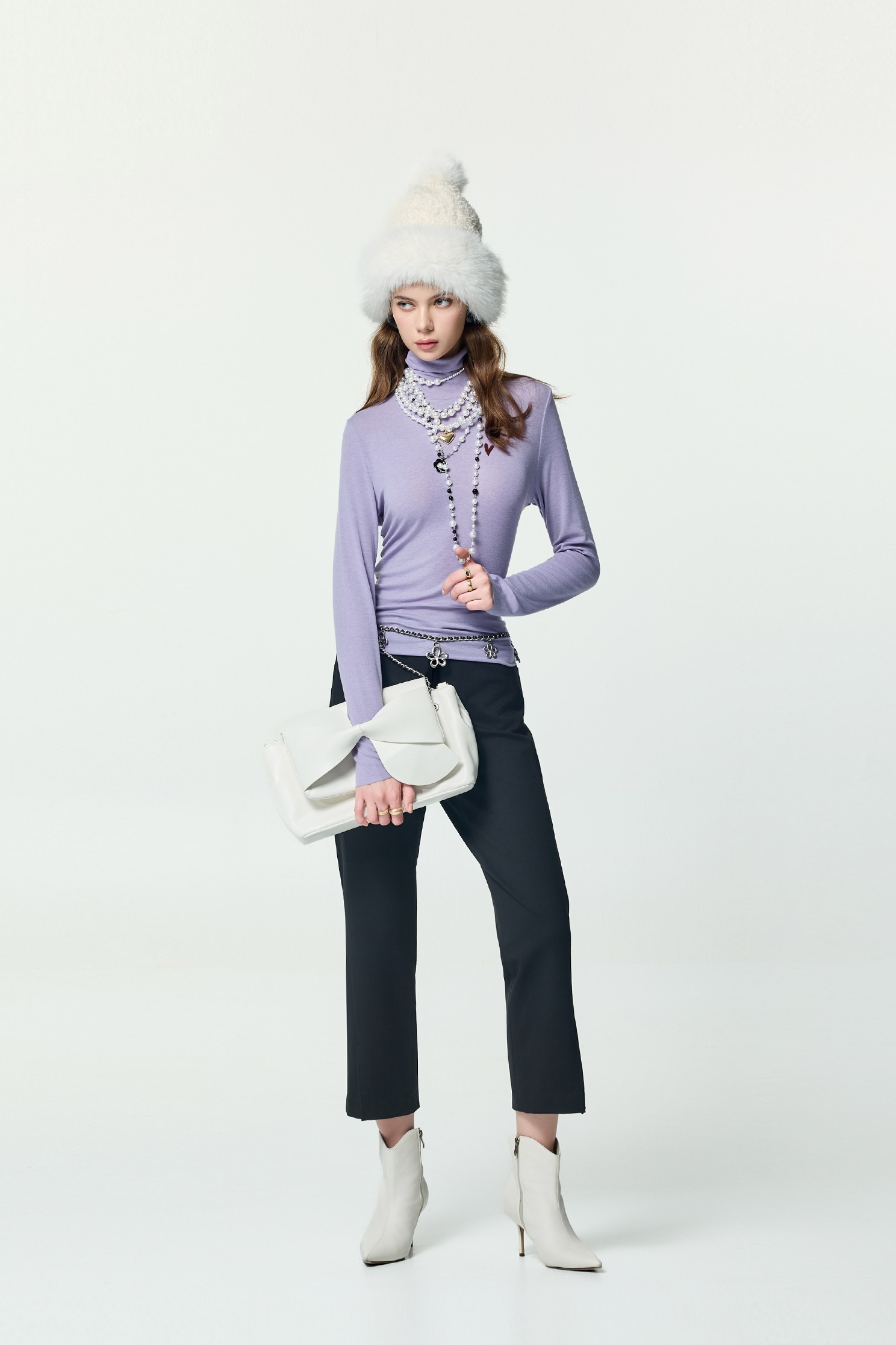 簡約顯瘦開衩直筒褲簡約顯瘦開衩直筒褲,刺繡,喇叭褲,秋冬穿搭,褲子,黑色褲子