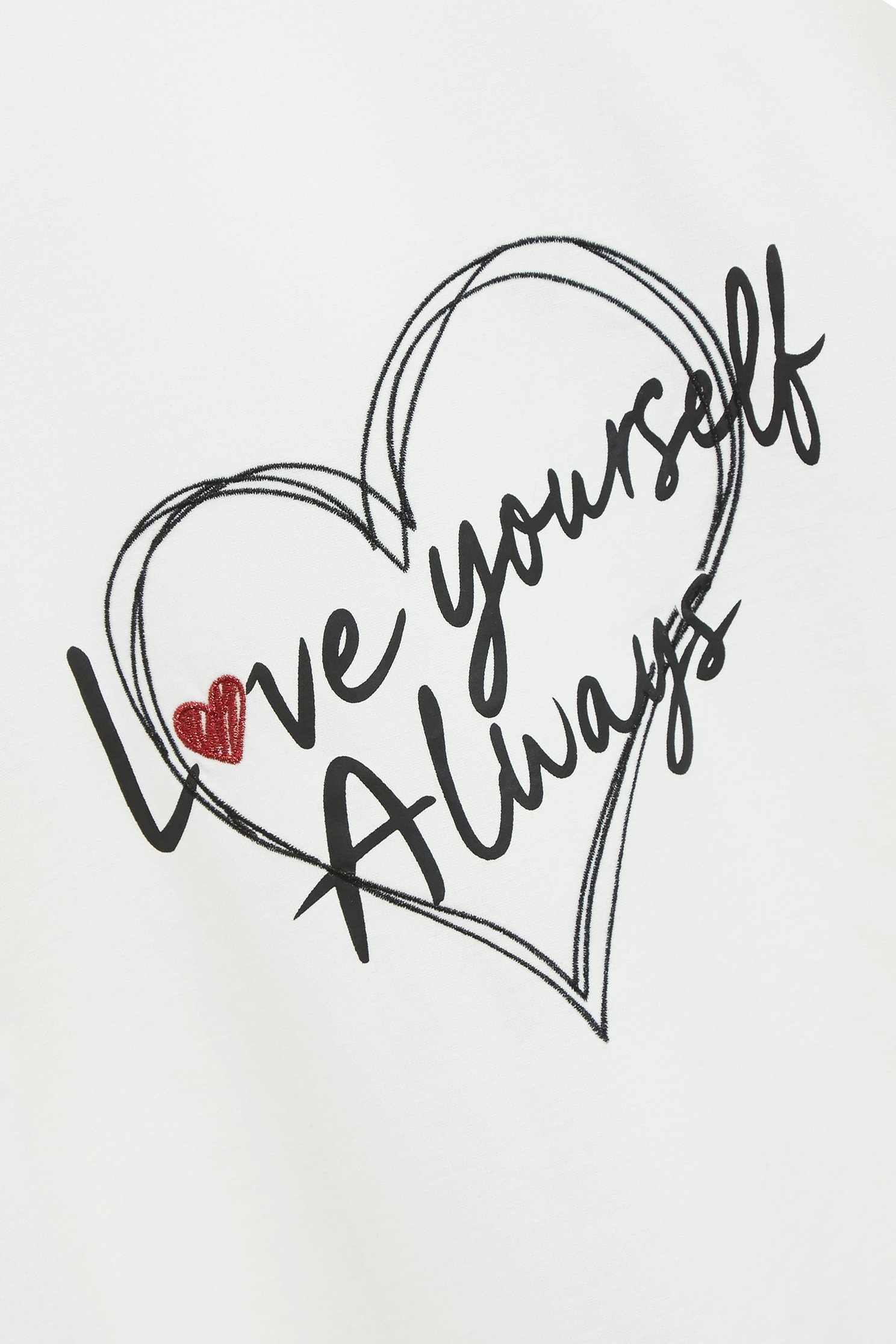 Love Yourself Always 印花寬版上衣Love Yourself Always 印花寬版上衣,上衣,刺繡,春夏穿搭,白色上衣,黑色上衣