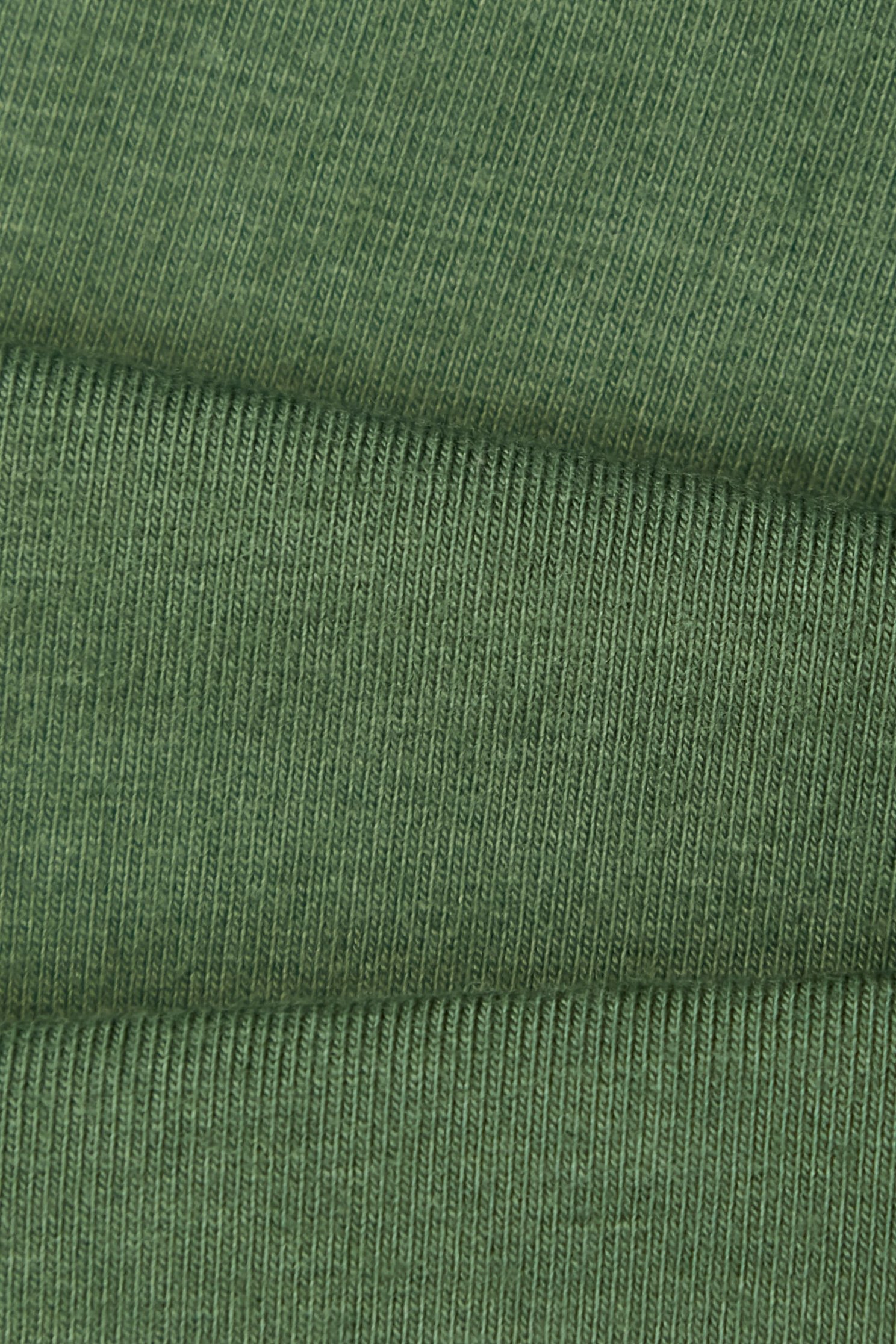 極簡合身鑲色邊T恤上衣極簡合身鑲色邊T恤上衣,T-Shirt,上衣,刺繡,春夏穿搭