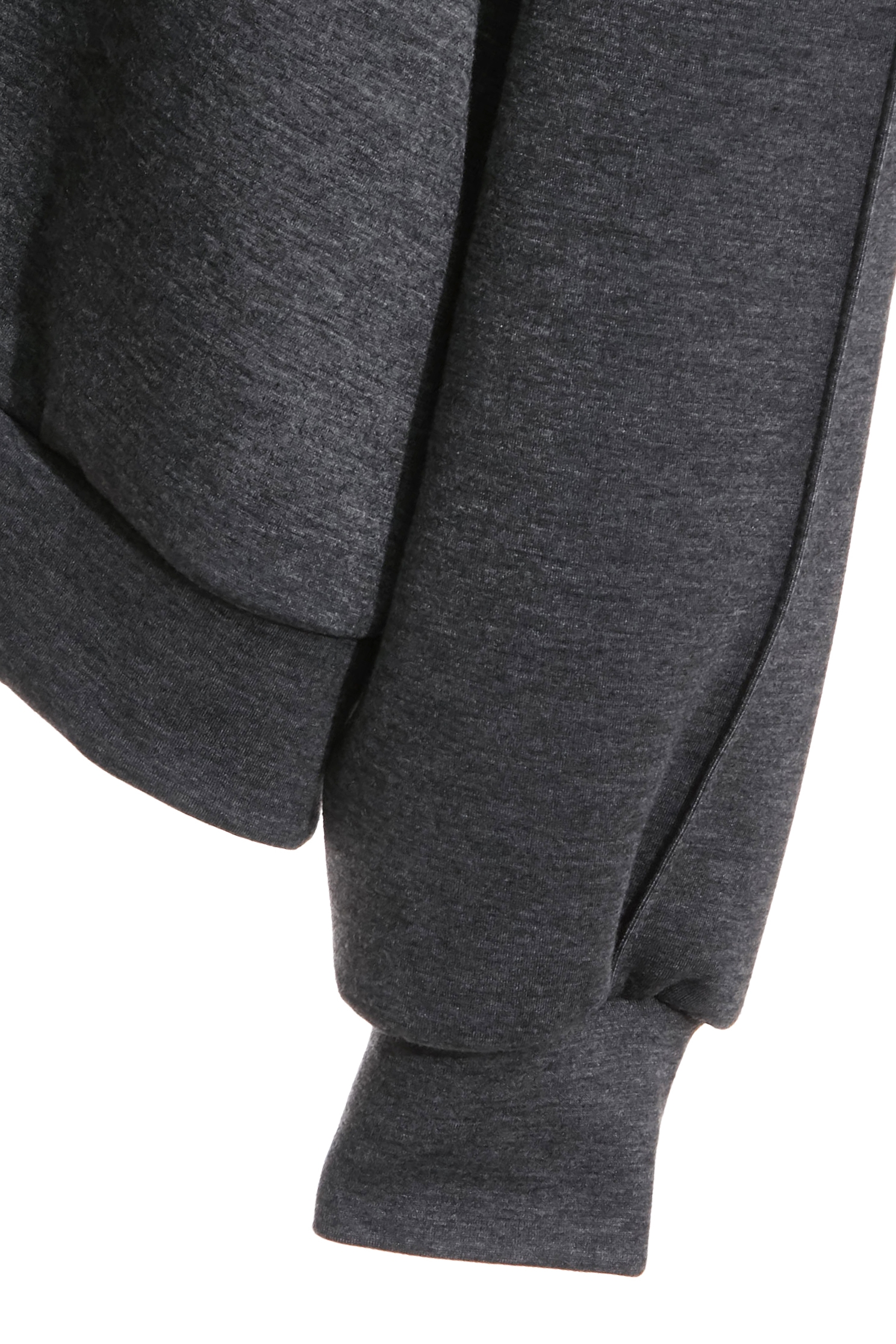 休閒風長袖上衣休閒風長袖上衣,上衣,刺繡,秋冬穿搭