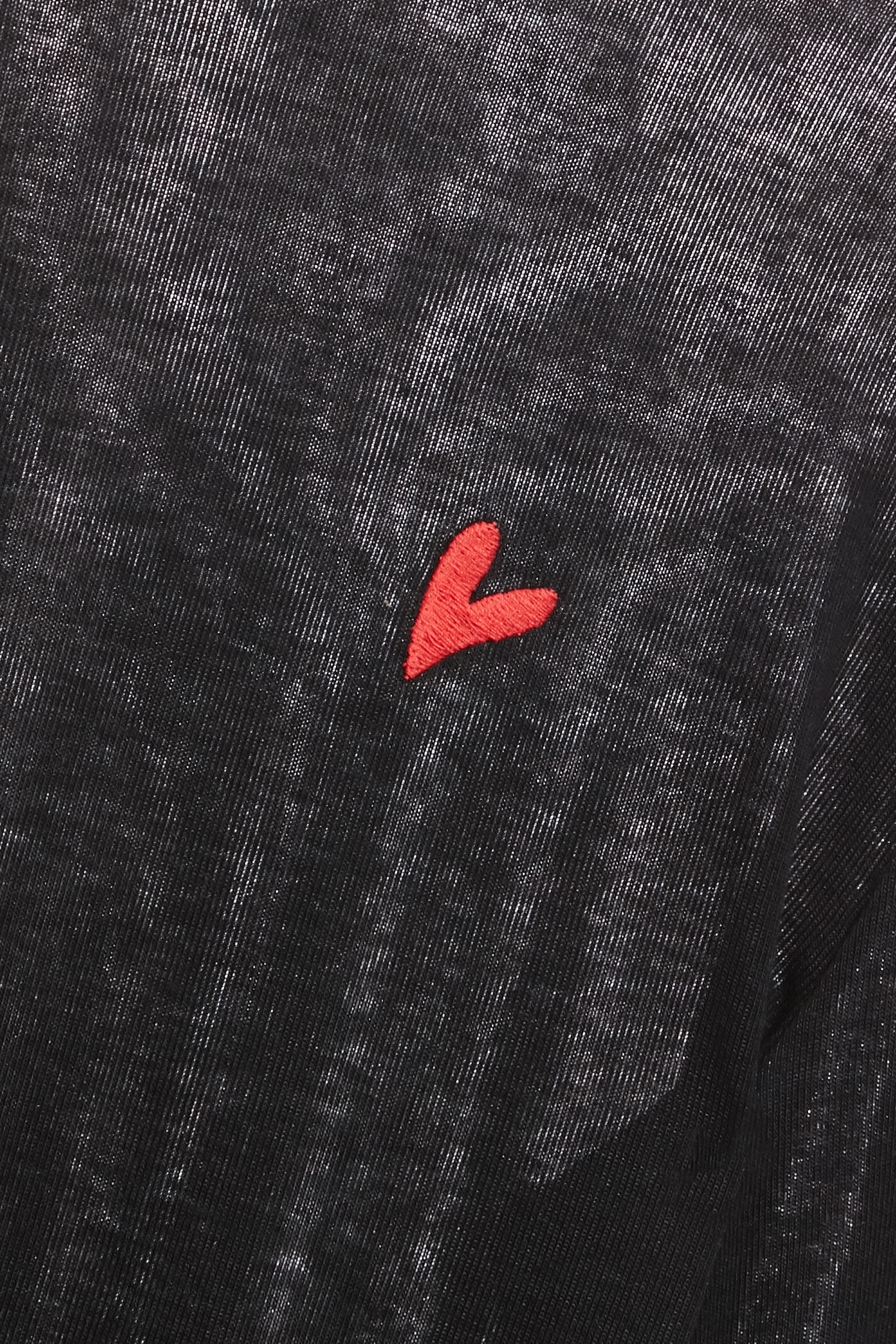 極簡天絲羊毛高領上衣極簡天絲羊毛高領上衣,上衣,刺繡,秋冬穿搭,高領上衣,黑色上衣