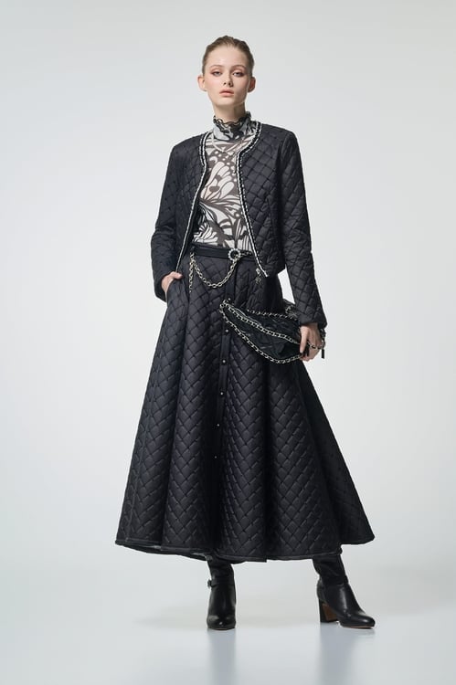 極黑角珠車格鋪棉拉鍊外套,,極黑角珠車格鋪棉拉鍊外套,一般外套,人氣商品,外套,小香風,小香風外套,時髦成套搭配,秋冬穿搭,上班OL穿搭,人氣商品,喇叭褲,珍珠,秋冬穿搭,花花世界,蝴蝶結,褲子,人氣商品,秋冬穿搭,約會特輯,花花世界,長裙,人氣商品,外套,時髦成套搭配,牛仔,牛仔外套,秋冬穿搭,約會特輯,蝴蝶結,飾品,上衣,人氣商品,秋冬穿搭,約會特輯,花花世界,針織,針織上衣,針織衫,上衣,人氣商品,珍珠,秋冬穿搭,花花世界,衛衣,人氣商品,外套,秋冬穿搭,約會特輯,花花世界,針織,針織外套,上班OL穿搭,人氣商品,外套,格紋,皮衣,皮革,秋冬穿搭,連帽外套,時髦成套搭配,秋冬穿搭,長裙,一般背心,一般背心馬甲,上班OL穿搭,秋冬穿搭,約會特輯,背心,針織,針織背心,上班OL穿搭,秋冬穿搭,約會特輯,長大衣,上班OL穿搭,秋冬穿搭,約會特輯,針織,針織衫,一般外套,上班OL穿搭,外套,時髦成套搭配,秋冬穿搭