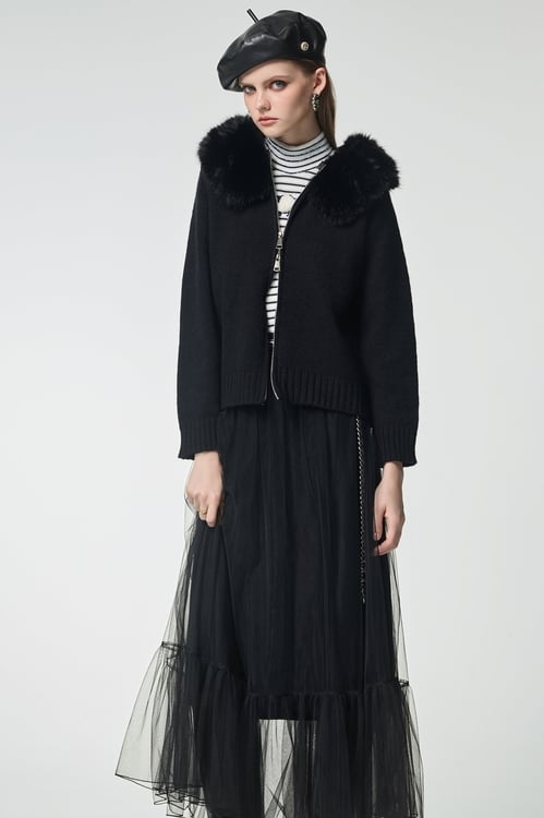 雙開拉鍊毛領連帽針織外套,,雙開拉鍊毛領連帽針織外套,一般外套,人氣商品,外套,小香風,小香風外套,時髦成套搭配,秋冬穿搭,上班OL穿搭,人氣商品,喇叭褲,珍珠,秋冬穿搭,花花世界,蝴蝶結,褲子,人氣商品,秋冬穿搭,約會特輯,花花世界,長裙,人氣商品,外套,時髦成套搭配,牛仔,牛仔外套,秋冬穿搭,約會特輯,蝴蝶結,飾品,上衣,人氣商品,秋冬穿搭,約會特輯,花花世界,針織,針織上衣,針織衫,上衣,人氣商品,珍珠,秋冬穿搭,花花世界,衛衣,人氣商品,外套,秋冬穿搭,約會特輯,花花世界,針織,針織外套,上班OL穿搭,人氣商品,外套,格紋,皮衣,皮革,秋冬穿搭,連帽外套,時髦成套搭配,秋冬穿搭,長裙,一般背心,一般背心馬甲,上班OL穿搭,秋冬穿搭,約會特輯,背心,針織,針織背心,上班OL穿搭,秋冬穿搭,約會特輯,長大衣,上班OL穿搭,秋冬穿搭,約會特輯,針織,針織衫,一般外套,上班OL穿搭,外套,時髦成套搭配,秋冬穿搭,上班OL穿搭,小香風,時髦成套搭配,珍珠,短裙,秋冬穿搭,約會特輯,花花世界,上班OL穿搭,上衣,內搭上衣,珍珠,秋冬穿搭,細肩帶,上班OL穿搭,秋冬穿搭,約會特輯,繡花,針織,針織衫,一般洋裝,上班OL穿搭,小禮服,洋裝特輯,秋冬穿搭,約會特輯,針織,針織洋裝,上班OL穿搭,秋冬穿搭,約會特輯,紗裙,網紗,輕奢度假,輕奢渡假,長裙,上班OL穿搭,上衣,珍珠,秋冬穿搭,花花世界,蕾絲,蕾絲上衣,上班OL穿搭,外套,秋冬穿搭,針織,針織外套