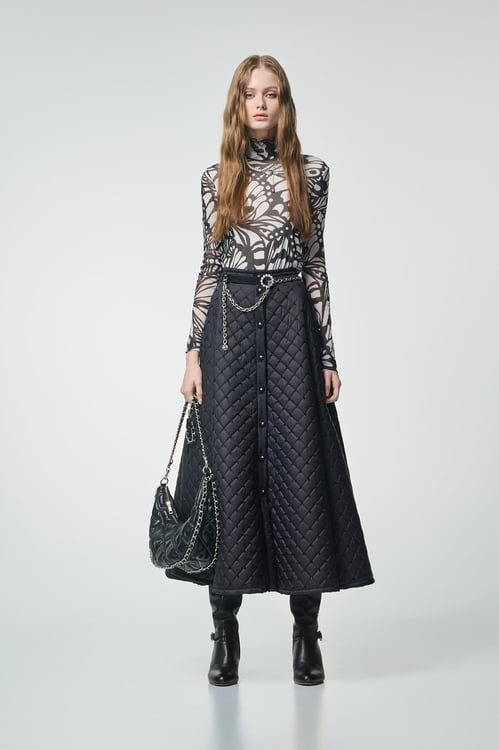 極黑角珠車格鋪棉長裙,,極黑角珠車格鋪棉長裙,一般外套,人氣商品,外套,小香風,小香風外套,時髦成套搭配,秋冬穿搭,上班OL穿搭,人氣商品,喇叭褲,珍珠,秋冬穿搭,花花世界,蝴蝶結,褲子,人氣商品,秋冬穿搭,約會特輯,花花世界,長裙,人氣商品,外套,時髦成套搭配,牛仔,牛仔外套,秋冬穿搭,約會特輯,蝴蝶結,飾品,上衣,人氣商品,秋冬穿搭,約會特輯,花花世界,針織,針織上衣,針織衫,上衣,人氣商品,珍珠,秋冬穿搭,花花世界,衛衣,人氣商品,外套,秋冬穿搭,約會特輯,花花世界,針織,針織外套,上班OL穿搭,人氣商品,外套,格紋,皮衣,皮革,秋冬穿搭,連帽外套,時髦成套搭配,秋冬穿搭,長裙