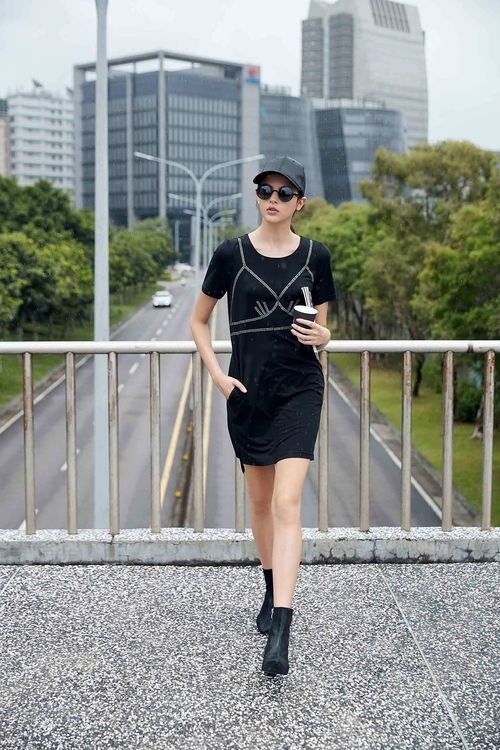 燙鑽短袖洋裝,針織洋裝,小禮服