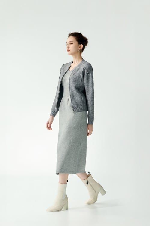 安靜灰極簡收腰洋裝,秋冬穿搭