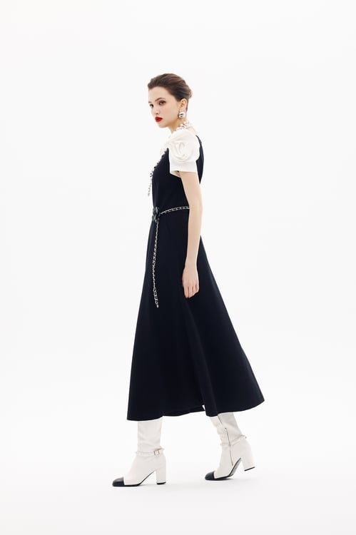 黑白拼色立體繞花洋裝,,黑白拼色立體繞花洋裝,一般外套,上班OL穿搭,人氣商品,外套,春夏穿搭,派對特輯,珍珠,黑色外套,上班OL穿搭,春夏穿搭,約會特輯,長裙,黑色裙子,一般外套,上班OL穿搭,外套,小香風,春夏穿搭,珍珠,約會特輯,針織,針織外套,黑色外套,上班OL穿搭,上衣,春夏穿搭,白色上衣,簡約穿搭,約會特輯,荷葉,針織,雪紡,上班OL穿搭,喇叭褲,春夏穿搭,簡約穿搭,蕾絲,褲子,黑色褲子,上班OL穿搭,上衣,人氣商品,春夏穿搭,珍珠,簡約穿搭,約會特輯,蝴蝶結,黑色上衣,上班OL穿搭,寬褲,春夏穿搭,派對特輯,珍珠,褲子,黑色褲子,上班OL穿搭,上衣,春夏穿搭,條紋,約會特輯,針織,針織衫,一般外套,上班OL穿搭,外套,春夏穿搭,珍珠,白色外套,一般洋裝,人氣商品,春夏穿搭,洋裝特輯,黑色洋裝