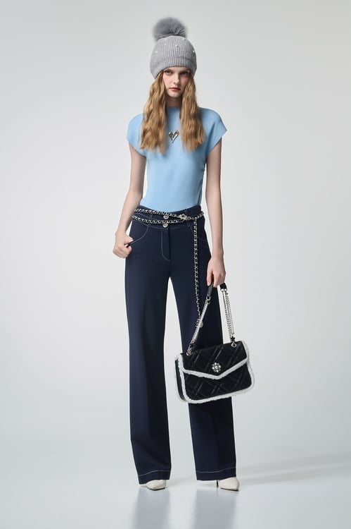 月光石藍無袖針織上衣,,月光石藍無袖針織上衣,上班OL穿搭,外套,秋冬穿搭,約會特輯,蝴蝶結,西裝外套,輕奢度假,輕奢渡假,長大衣,長版外套,時髦成套搭配,短褲,秋冬穿搭,約會特輯,上班OL穿搭,上衣,外套,秋冬穿搭,約會特輯,蝴蝶結,針織,針織上衣,針織外套,上班OL穿搭,上衣,秋冬穿搭,荷葉,襯衫,雪紡,上班OL穿搭,外套,秋冬穿搭,約會特輯,針織,針織外套,一般外套,上班OL穿搭,外套,時髦成套搭配,秋冬穿搭,長袖外套,上班OL穿搭,上衣,珍珠,秋冬穿搭,約會特輯,蕾絲,蕾絲上衣,輕奢度假,輕奢渡假,V領上衣,上班OL穿搭,上衣,格紋,秋冬穿搭,約會特輯,輕奢度假,輕奢渡假,針織,針織上衣,針織衫,上班OL穿搭,上衣,秋冬穿搭,約會特輯,高領上衣,上班OL穿搭,寬褲,秋冬穿搭,約會特輯,褲子,上班OL穿搭,皮革,秋冬穿搭,約會特輯,長裙,上班OL穿搭,上衣,秋冬穿搭,約會特輯,針織,針織上衣,針織衫,上班OL穿搭,上衣,秋冬穿搭,約會特輯,蕾絲,蕾絲上衣,針織,針織上衣,針織衫,A字裙,上班OL穿搭,時髦成套搭配,秋冬穿搭,長裙,上衣,小香風,帽T,時髦成套搭配,秋冬穿搭,約會特輯,T恤,上班OL穿搭,上衣,秋冬穿搭,約會特輯,蕾絲,蕾絲上衣,一般洋裝,秋冬穿搭,約會特輯,V領上衣,上班OL穿搭,上衣,秋冬穿搭,約會特輯,輕奢度假,輕奢渡假,針織,針織上衣,針織衫,上班OL穿搭,喇叭褲,牛仔,牛仔褲,秋冬穿搭,約會特輯,褲子,一般背心,一般背心馬甲,上衣,秋冬穿搭,約會特輯,針織,針織上衣