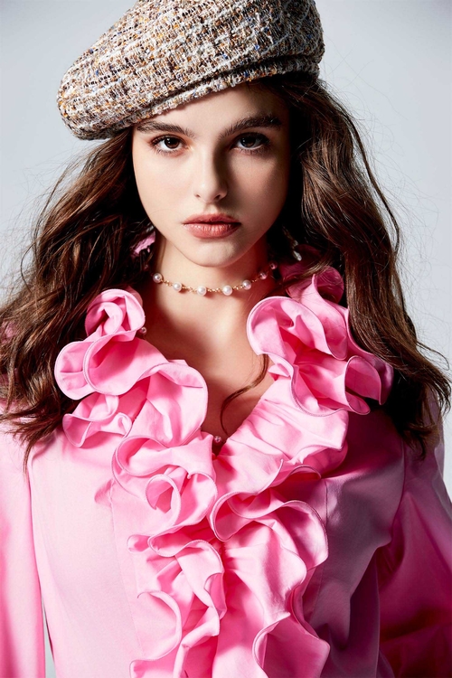 新娘粉層次木耳領上衣,時髦選品專區