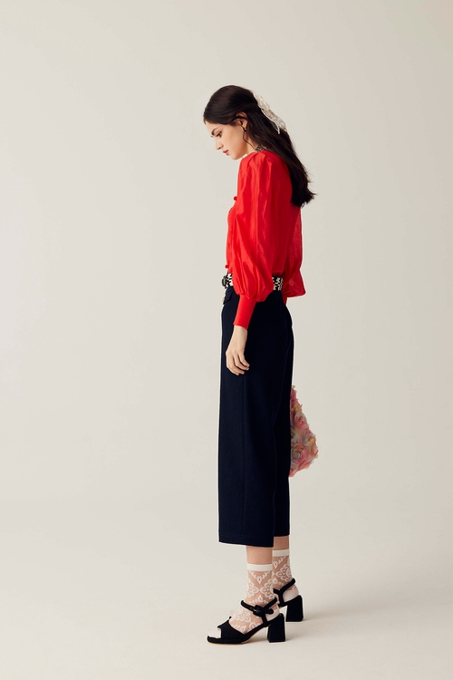 光輝紅球粒針織上衣,,光輝紅球粒針織上衣,上衣,人氣商品,外套,小香風,小香風外套,秋冬穿搭,約會特輯,蝴蝶結,針織,針織外套,上班OL穿搭,人氣商品,秋冬穿搭,約會特輯,花花世界,長大衣,上衣,人氣商品,秋冬穿搭,約會特輯,花花世界,上衣,短袖上衣,秋冬穿搭,約會特輯,花花世界,A字裙,上班OL穿搭,秋冬穿搭,長裙,春夏穿搭,短裙,蝴蝶結,一般背心,一般背心馬甲,上衣,春夏穿搭,時髦成套搭配,背心,輕奢度假,輕奢渡假,一般背心,一般背心馬甲,上班OL穿搭,上衣,人氣商品,春夏穿搭,無袖上衣,無袖背心,背心,春夏穿搭,時髦成套搭配,短裙,短褲,輕奢度假,輕奢渡假,春夏穿搭,珍珠,褲子,褲裙,U領上衣,上衣,春夏穿搭,約會特輯,蝴蝶結,春夏穿搭,短褲,約會特輯,褲裙,秋冬穿搭,窄裙,針織,開運紅,秋冬穿搭,窄管褲,褲子,西裝褲,開運紅,上衣,派對特輯,秋冬穿搭,開運紅,小禮服,洋裝特輯,秋冬穿搭,針織,針織洋裝,長袖洋裝,開運紅,春夏穿搭,派對特輯,短裙,輕奢度假,輕奢渡假,上衣,春夏穿搭,珍珠,輕奢度假,輕奢渡假,針織,上衣,春夏穿搭,輕奢度假,輕奢渡假,針織