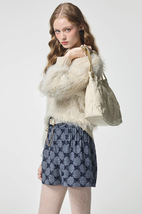 光澤感崁亮片毛海針織上衣,上衣