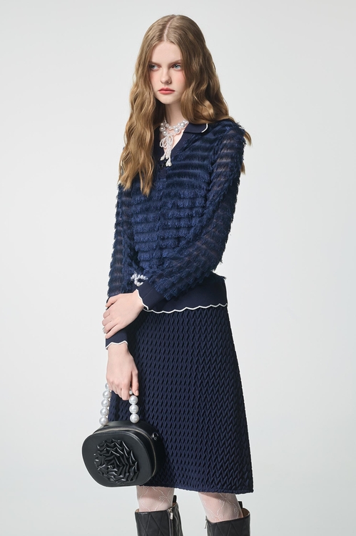 光澤感濃厚靛藍色睫毛上衣,上衣