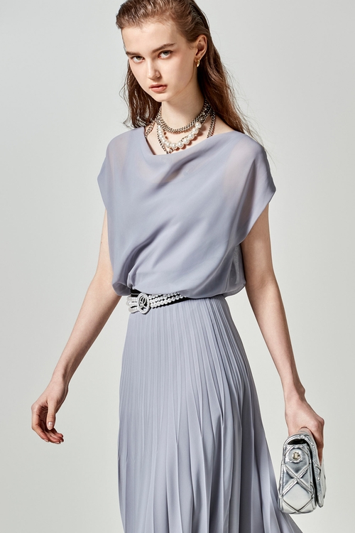 極致灰雪紡羅馬領單品上衣,內搭上衣