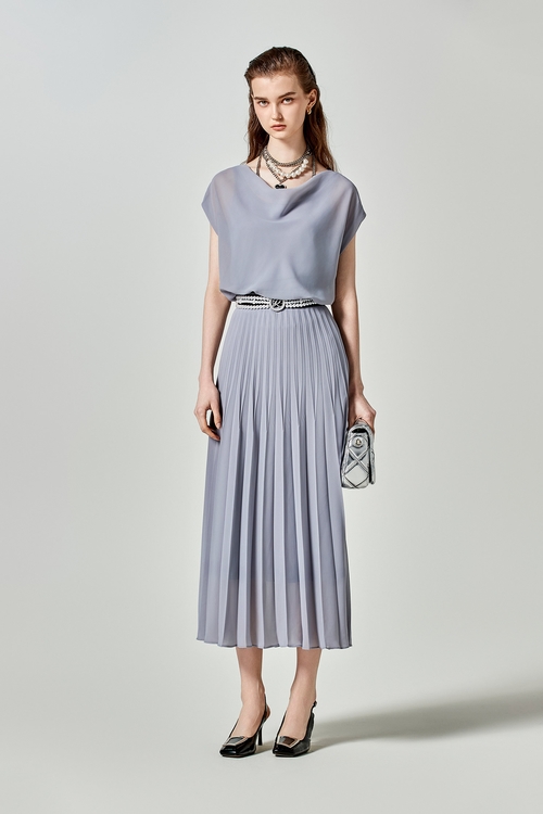 極致灰雪紡羅馬領單品上衣,內搭上衣