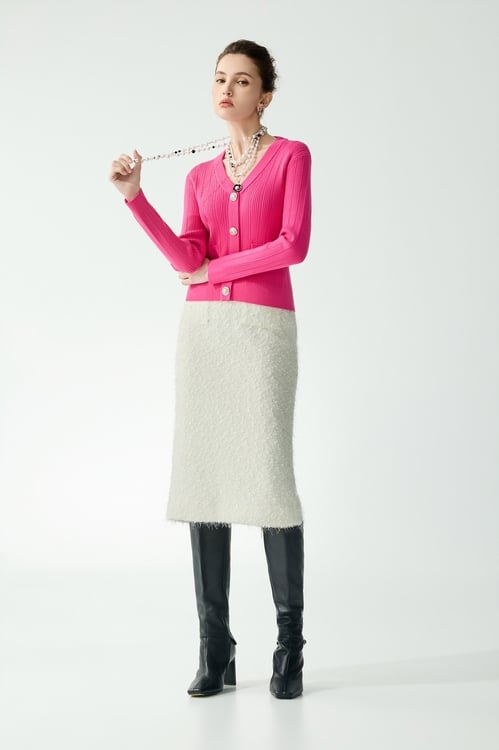 金屬飾釦V領坑條針織單品,,金屬飾釦V領坑條針織單品,一般外套,上班OL穿搭,外套,時髦成套搭配,秋冬穿搭,蝴蝶結,一般背心,一般背心馬甲,上班OL穿搭,秋冬穿搭,簡約穿搭,背心,針織,針織背心,一般洋裝,上班OL穿搭,珍珠,秋冬穿搭,約會特輯,荷葉,針織,上班OL穿搭,春夏穿搭,派對特輯,約會特輯,針織,針織外套,T恤,上班OL穿搭,上衣,春夏穿搭,珍珠,簡約穿搭,約會特輯,荷葉,上班OL穿搭,寬褲,春夏穿搭,牛仔,牛仔褲,珍珠,約會特輯,腰帶,褲子,上衣,春夏穿搭,派對特輯,約會特輯,針織,上班OL穿搭,春夏穿搭,時髦成套搭配,派對特輯,珍珠,短褲,褲裙,針織,一般外套,上班OL穿搭,外套,春夏穿搭,時髦成套搭配,派對特輯,珍珠,荷葉,針織,春夏穿搭,派對特輯,約會特輯,網紗,網裙,長裙,上班OL穿搭,珍珠,秋冬穿搭,簡約穿搭,約會特輯,襯衫,上班OL穿搭,春夏穿搭,派對特輯,珍珠,簡約穿搭,約會特輯,長大衣,上班OL穿搭,寬褲,春夏穿搭,珍珠,簡約穿搭,褲子,上班OL穿搭,春夏穿搭,簡約穿搭,約會特輯,荷葉,針織,針織衫,上班OL穿搭,春夏穿搭,時髦成套搭配,窄裙,長裙,上班OL穿搭,春夏穿搭,珍珠,簡約穿搭,約會特輯,針織,針織衫,上班OL穿搭,上衣,內搭上衣,春夏穿搭,簡約穿搭,上班OL穿搭,春夏穿搭,珍珠,約會特輯,荷葉,針織,針織衫,上班OL穿搭,春夏穿搭,簡約穿搭,針織,針織外套,上班OL穿搭,人氣商品,秋冬穿搭,約會特輯,針織,針織衫,上衣,春夏穿搭,珍珠,約會特輯,春夏穿搭,約會特輯,針織,針織衫