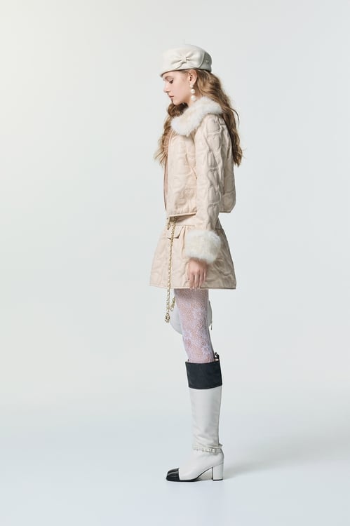 愛心圖騰絎縫仿皮外套,,愛心圖騰絎縫仿皮外套,上衣,人氣商品,秋冬穿搭,約會特輯,針織,針織上衣,針織衫,人氣商品,短裙,秋冬穿搭,約會特輯,V領上衣,上班OL穿搭,上衣,人氣商品,秋冬穿搭,約會特輯,蝴蝶結,針織,針織上衣,針織衫,上班OL穿搭,人氣商品,秋冬穿搭,約會特輯,花花世界,一般外套,人氣商品,外套,秋冬穿搭,約會特輯,連帽外套,上衣,人氣商品,秋冬穿搭,簡約穿搭,針織,針織上衣,針織衫,一般背心,一般背心馬甲,人氣商品,外套,無袖背心,秋冬穿搭,約會特輯,背心,丹寧,喇叭褲,寬褲,牛仔,牛仔褲,秋冬穿搭,約會特輯,褲子,春夏穿搭,長裙,一般外套,外套,春夏穿搭