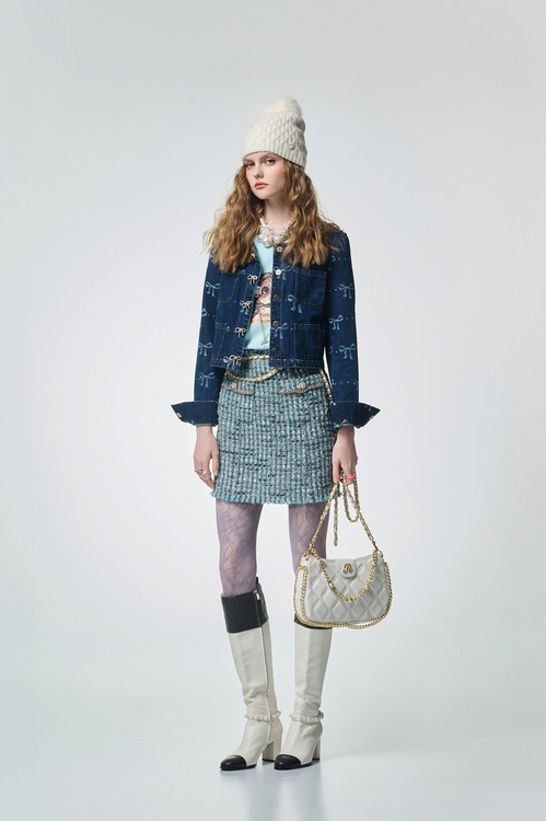 海藍寶石花呢紗短裙,,海藍寶石花呢紗短裙,上班OL穿搭,上衣,人氣商品,秋冬穿搭,約會特輯,針織,針織上衣,針織衫,上班OL穿搭,上衣,人氣商品,外套,秋冬穿搭,約會特輯,蝴蝶結,針織,針織上衣,針織外套,V領上衣,上班OL穿搭,上衣,人氣商品,格紋,秋冬穿搭,約會特輯,輕奢度假,輕奢渡假,針織,針織上衣,針織衫,一般外套,外套,小香風,秋冬穿搭,短裙,秋冬穿搭