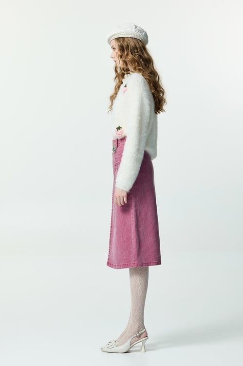 櫻花粉牛仔中長裙,秋冬穿搭