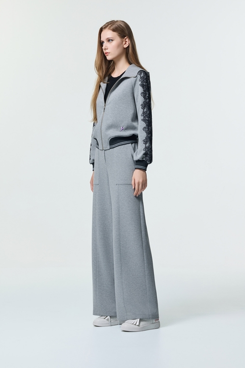 綴蕾絲休閒風外套,,綴蕾絲休閒風外套,一般外套,刺繡,外套,秋冬穿搭,蕾絲,黑色外套