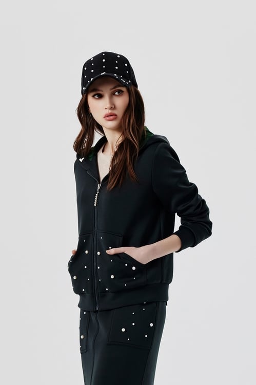 晚山新黛珍珠連帽外套,時髦成套搭配