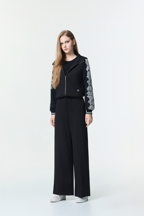 休閒風寬褲,,休閒風寬褲,一般外套,刺繡,外套,秋冬穿搭,蕾絲,黑色外套,一般外套,刺繡,外套,秋冬穿搭,蕾絲,黑色外套,刺繡,寬褲,秋冬穿搭,褲子,黑色褲子,刺繡,寬褲,秋冬穿搭,褲子,黑色褲子