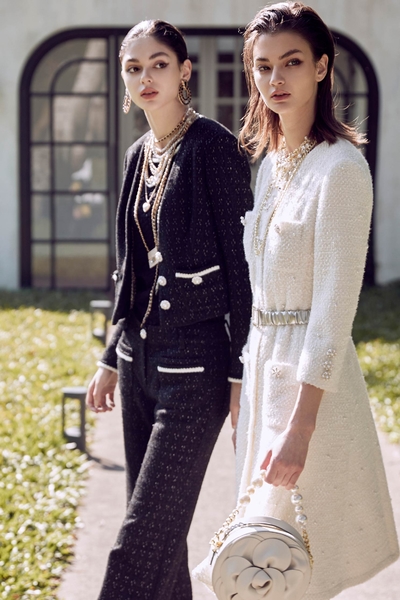 帶子紗崁銀蔥珍珠釦飾短外套