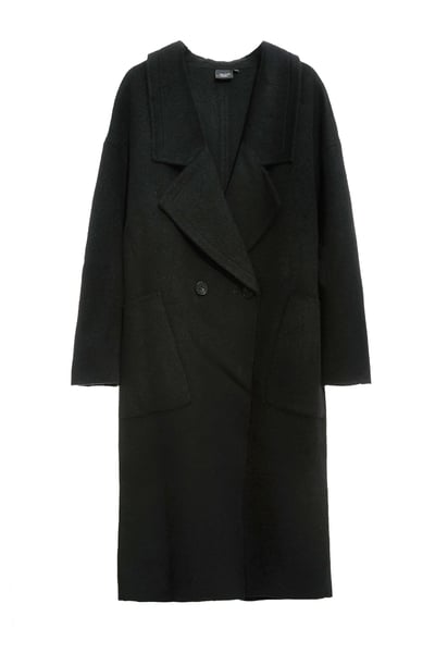 極致黑領片廓型大衣