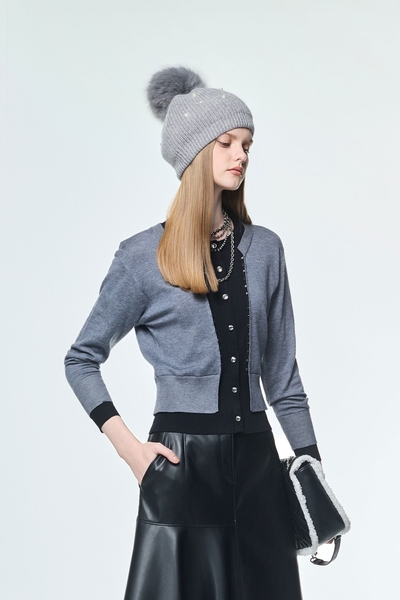 安靜灰假兩件上衣