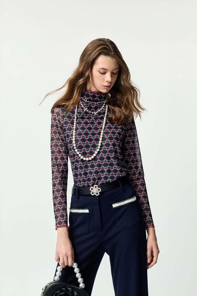 火焰花卉圖騰印花上衣